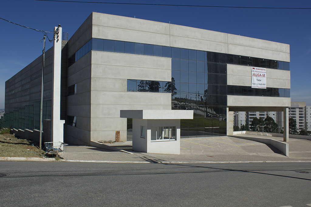  G9 e PGR Empreendimentos Imobiliários Ltda